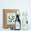 Load image into Gallery viewer, SPANISH BALSAMIC GIFT BOX - AGED DARK BALSAMIC (CREMA) AND WHITE BALSAMIC (BLANCO) WITH TWO CHROME POURERS